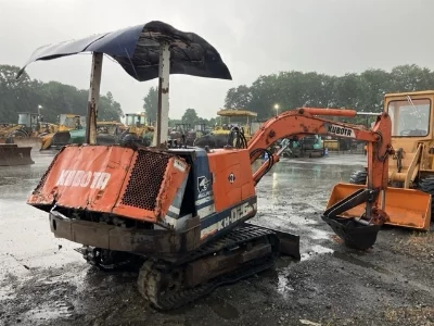 KUBOTA KUBOTA