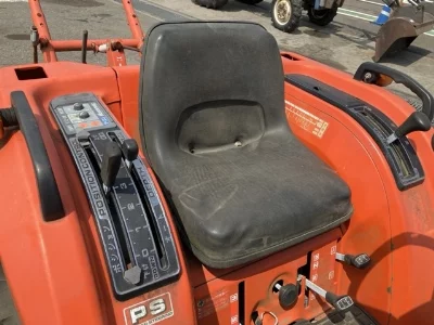 KUBOTA KUBOTA