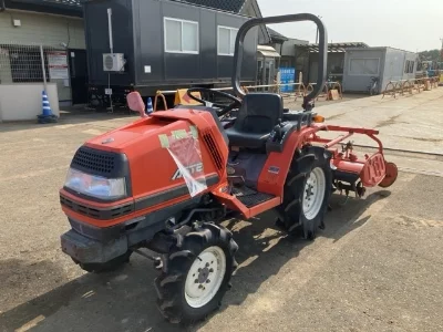 KUBOTA KUBOTA