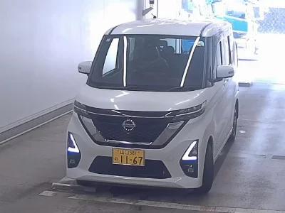 NISSAN ROOX