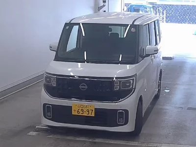 NISSAN ROOX