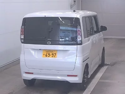NISSAN ROOX