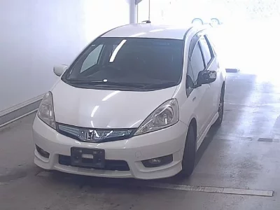 HONDA FIT SHUTTLE HYBRID