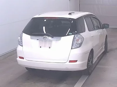 HONDA FIT SHUTTLE HYBRID