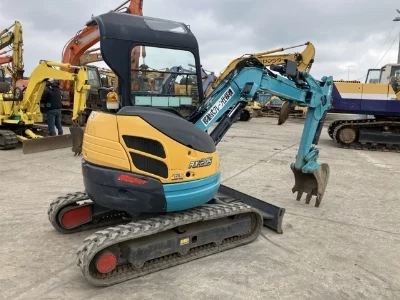 KUBOTA KUBOTA