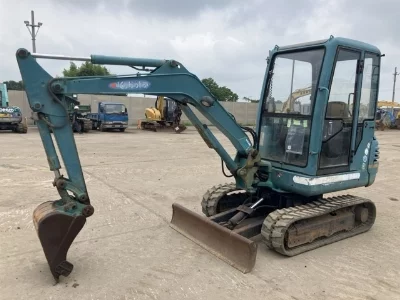 KUBOTA KUBOTA