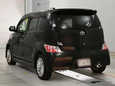 TOYOTA BB
