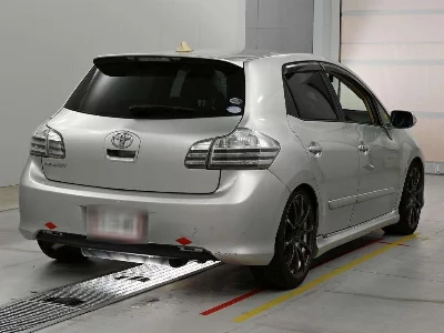 TOYOTA BLADE