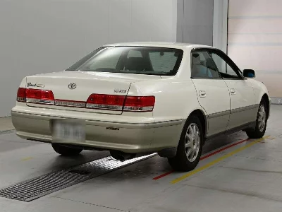 TOYOTA MARK II