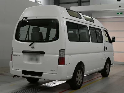NISSAN CARAVAN BUS