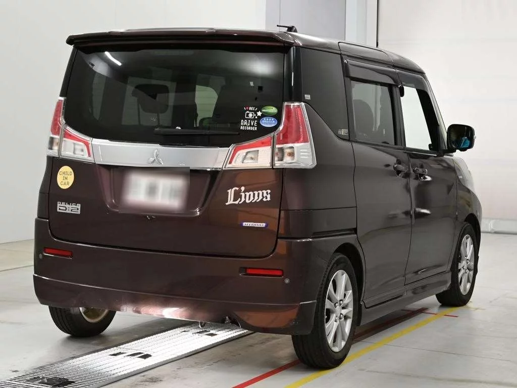 Mitsubishi Delica D:2  с аукциона в Японии
