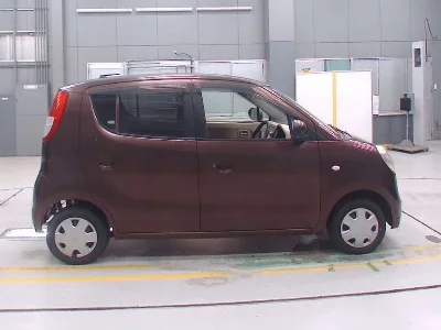 SUZUKI MRWAGON