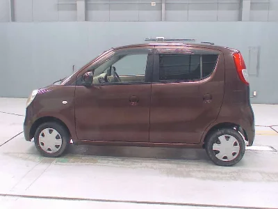 SUZUKI MRWAGON