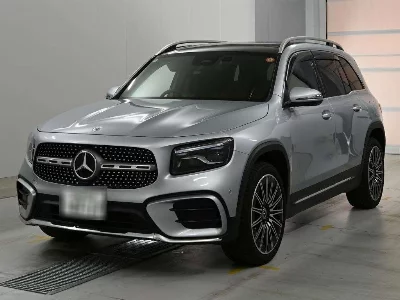 MERCEDES BENZ GLB