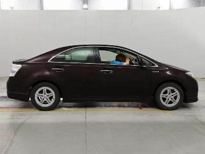TOYOTA SAI
