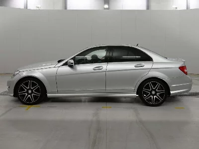 MERCEDES BENZ C CLASS