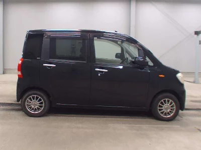 DAIHATSU TANTO EXE