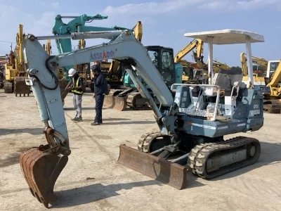 KUBOTA KUBOTA