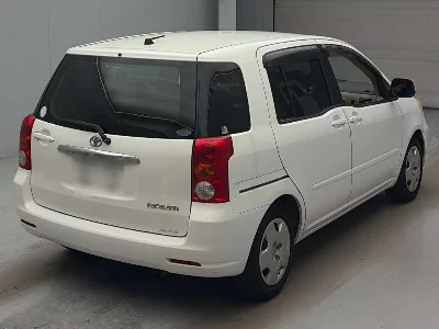 TOYOTA RAUM
