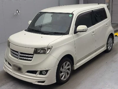 TOYOTA BB