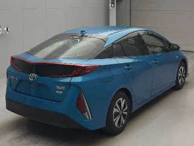 TOYOTA PRIUS PHV