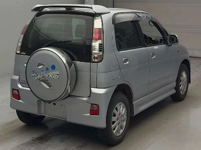 DAIHATSU TERIOS KID