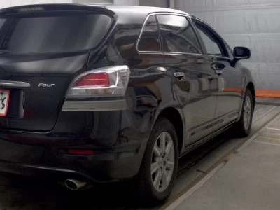 TOYOTA MARK X ZIO