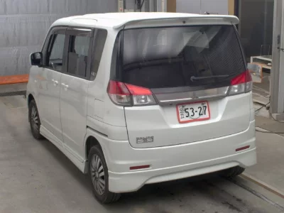MITSUBISHI DELICA D:2