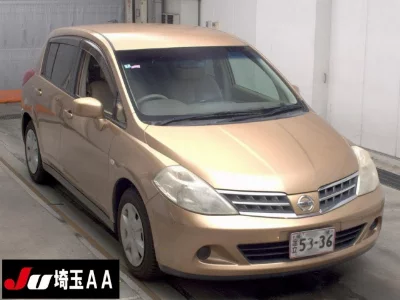 NISSAN TIIDA