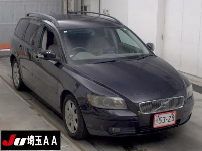 VOLVO V50