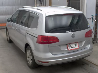 VOLKSWAGEN SHARAN