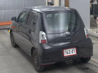 DAIHATSU ESSE