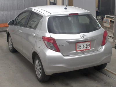 TOYOTA VITZ