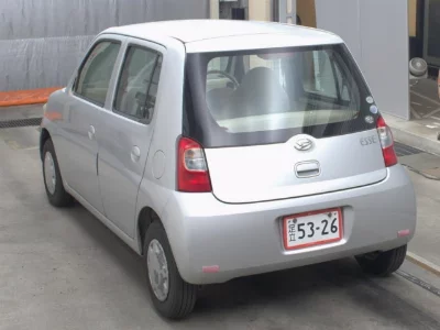 DAIHATSU ESSE