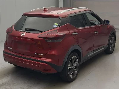 NISSAN KICKS