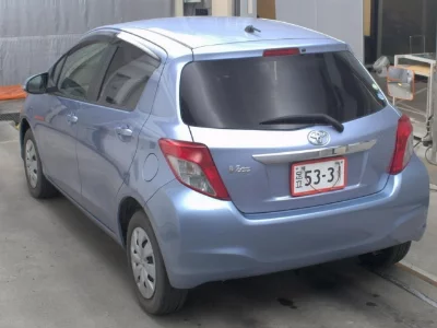 TOYOTA VITZ