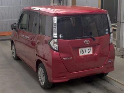 TOYOTA TANK