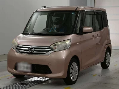 NISSAN DAYZ ROOX