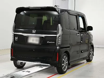 HONDA N BOX CUSTOM