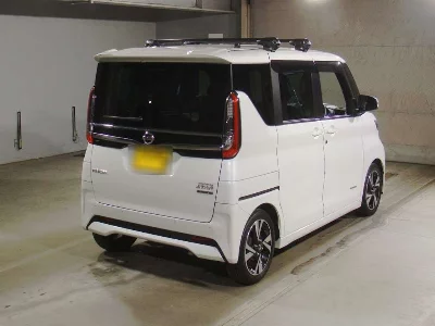 NISSAN ROOX