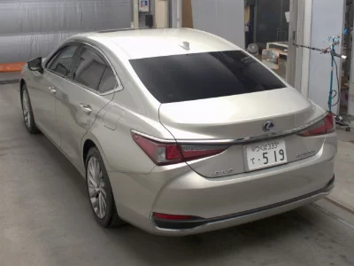 LEXUS ES