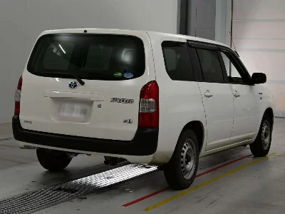 TOYOTA SUCCEED WAGON