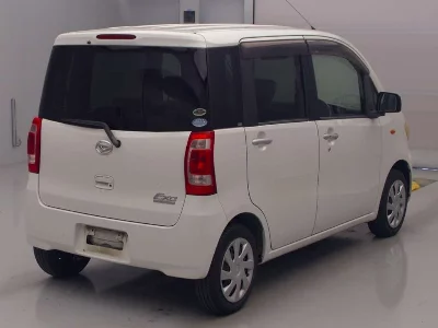 DAIHATSU TANTO EXE