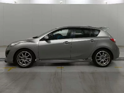 MAZDA AXELA SPORT
