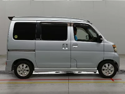 DAIHATSU ATRAI WAGON