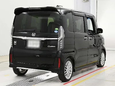 HONDA N BOX CUSTOM