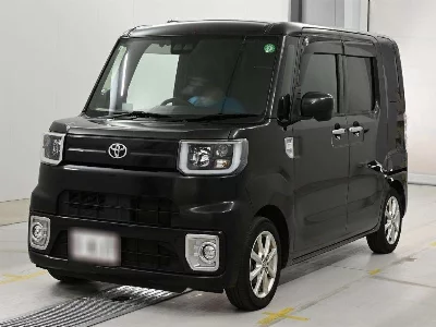 TOYOTA PIXIS MEGA