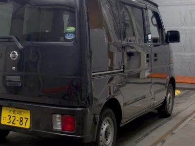 NISSAN NV100 CLIPPER