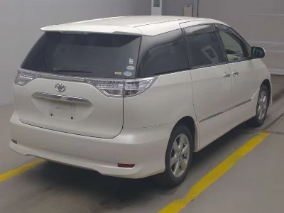 TOYOTA ESTIMA HYBRID