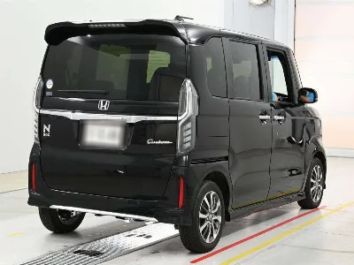 HONDA N BOX CUSTOM